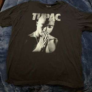 PacSun Black Tupac shirt